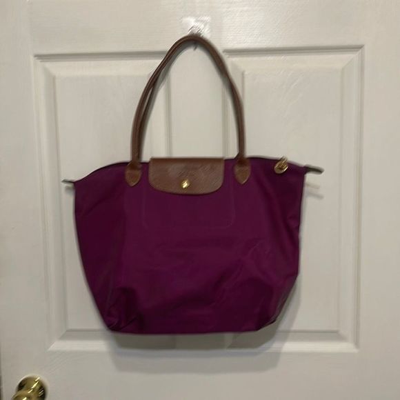 Longchamp Paris bag - Picture 1 of 9